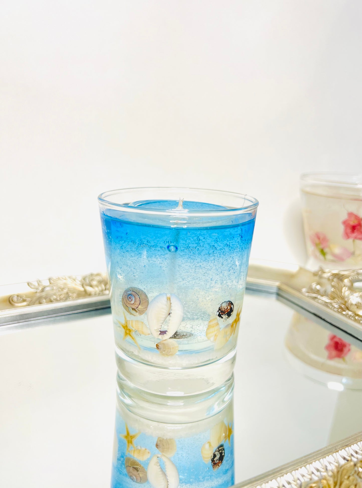 Ocean gel candle